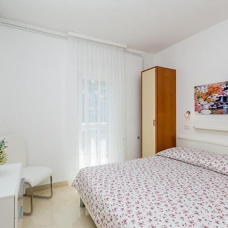 Apartman Vesna Malinska Bagian luar foto
