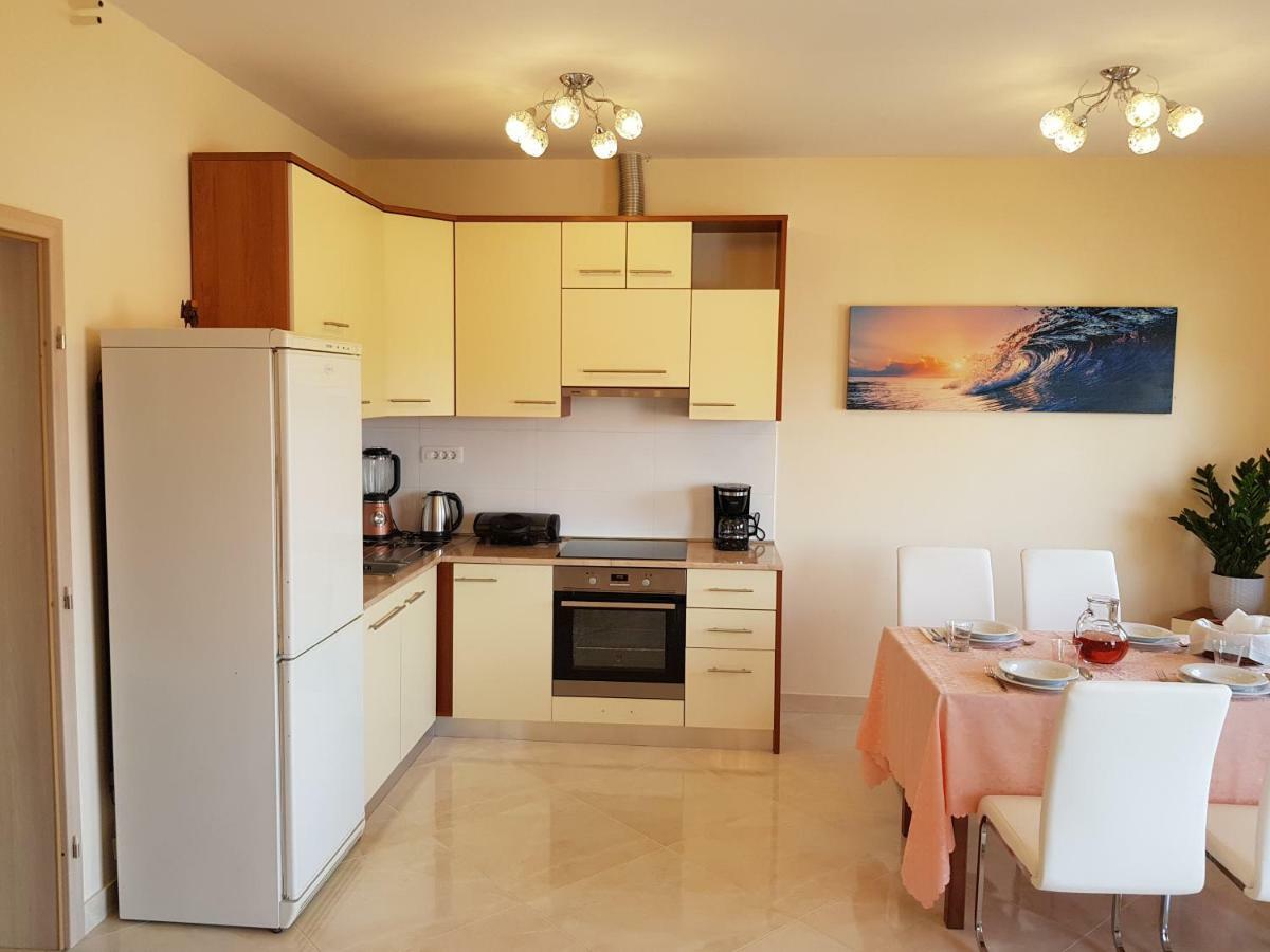 Apartman Vesna Malinska Bagian luar foto