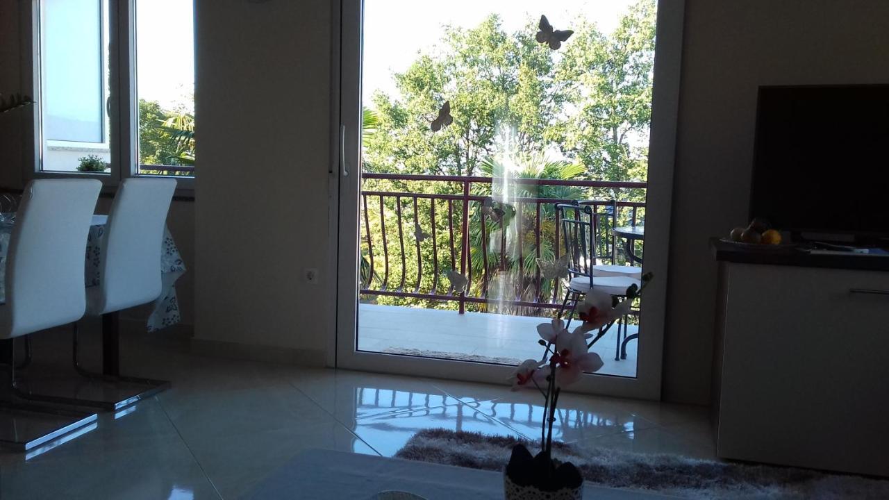 Apartman Vesna Malinska Bagian luar foto